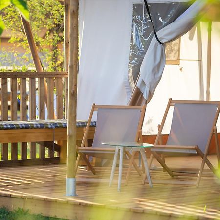 Glamping Kolpa Resort Gradac 外观 照片