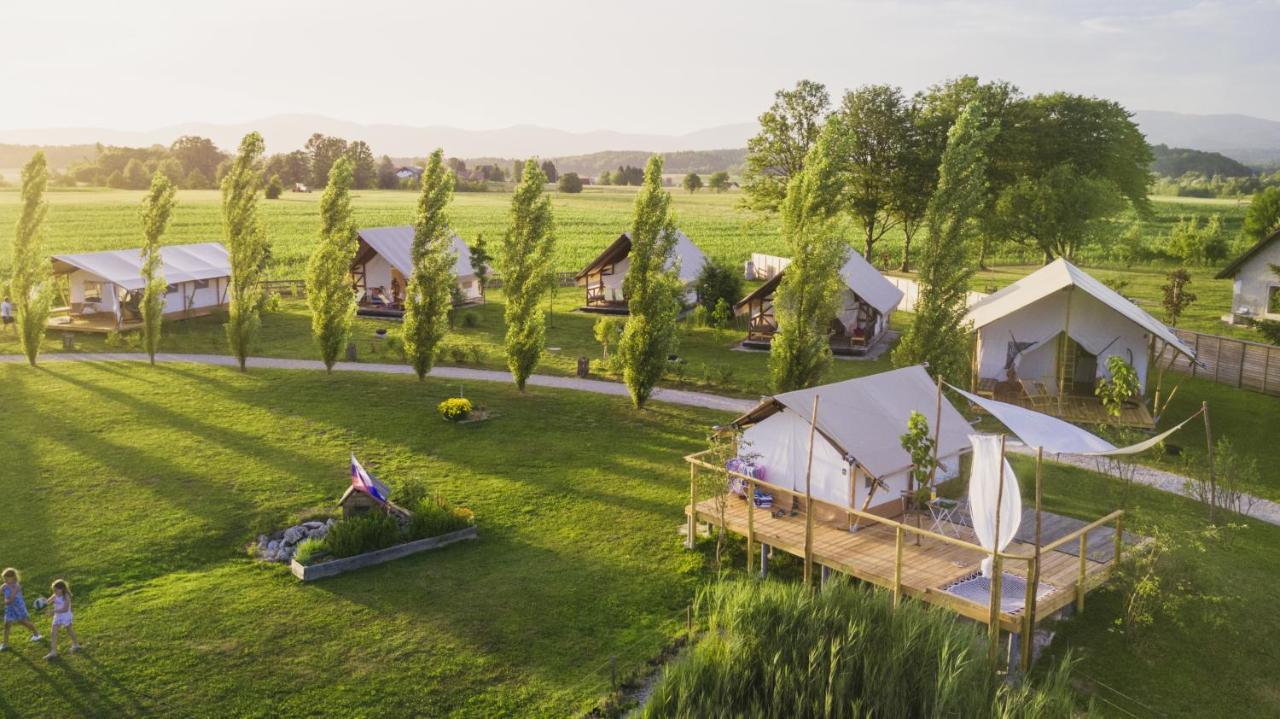 Glamping Kolpa Resort Gradac 外观 照片