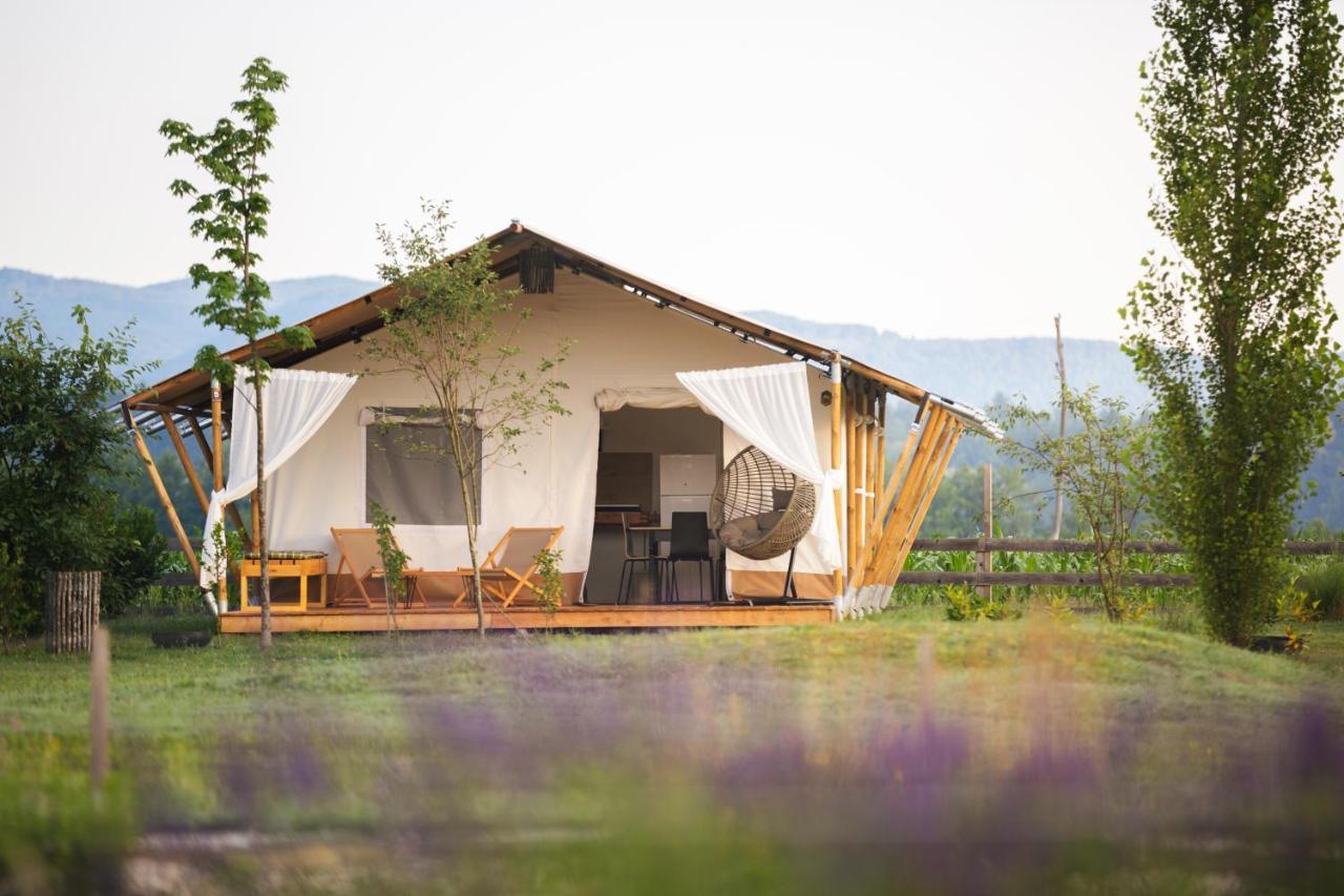 Glamping Kolpa Resort Gradac 外观 照片