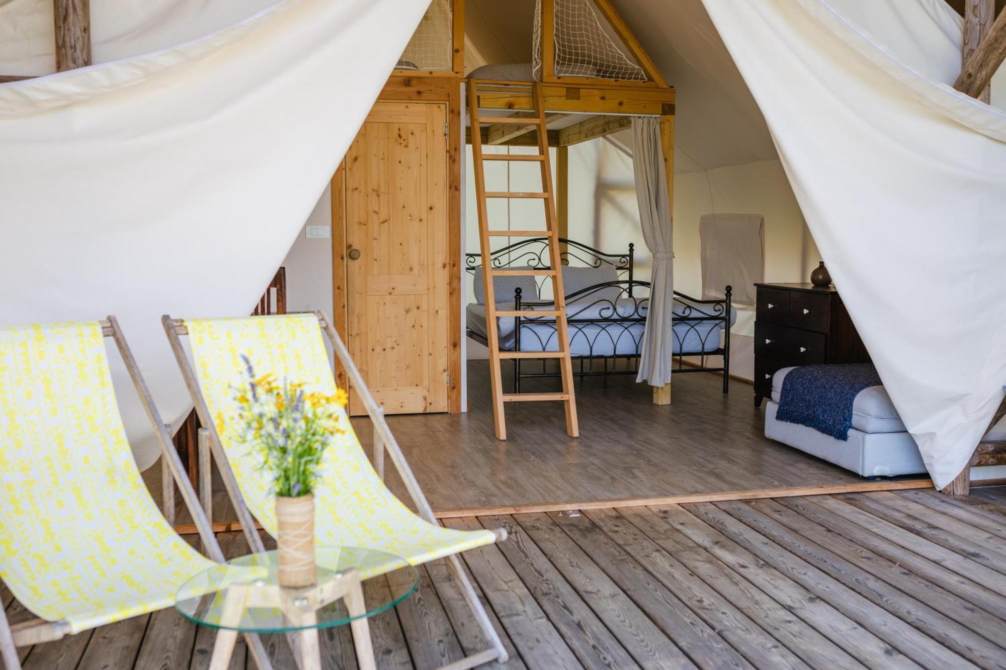 Glamping Kolpa Resort Gradac 外观 照片