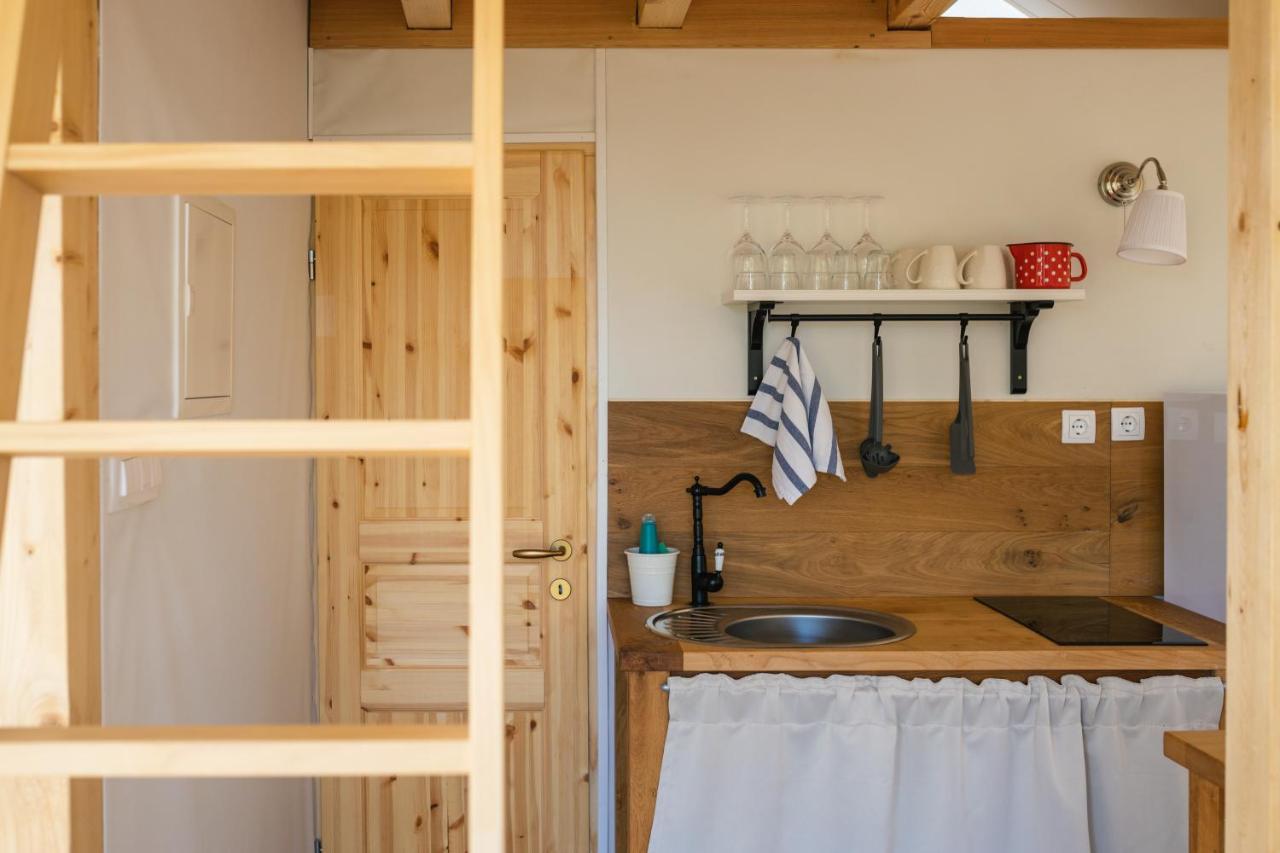 Glamping Kolpa Resort Gradac 外观 照片
