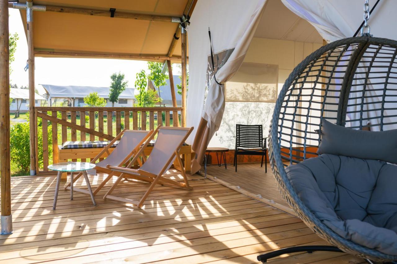 Glamping Kolpa Resort Gradac 外观 照片