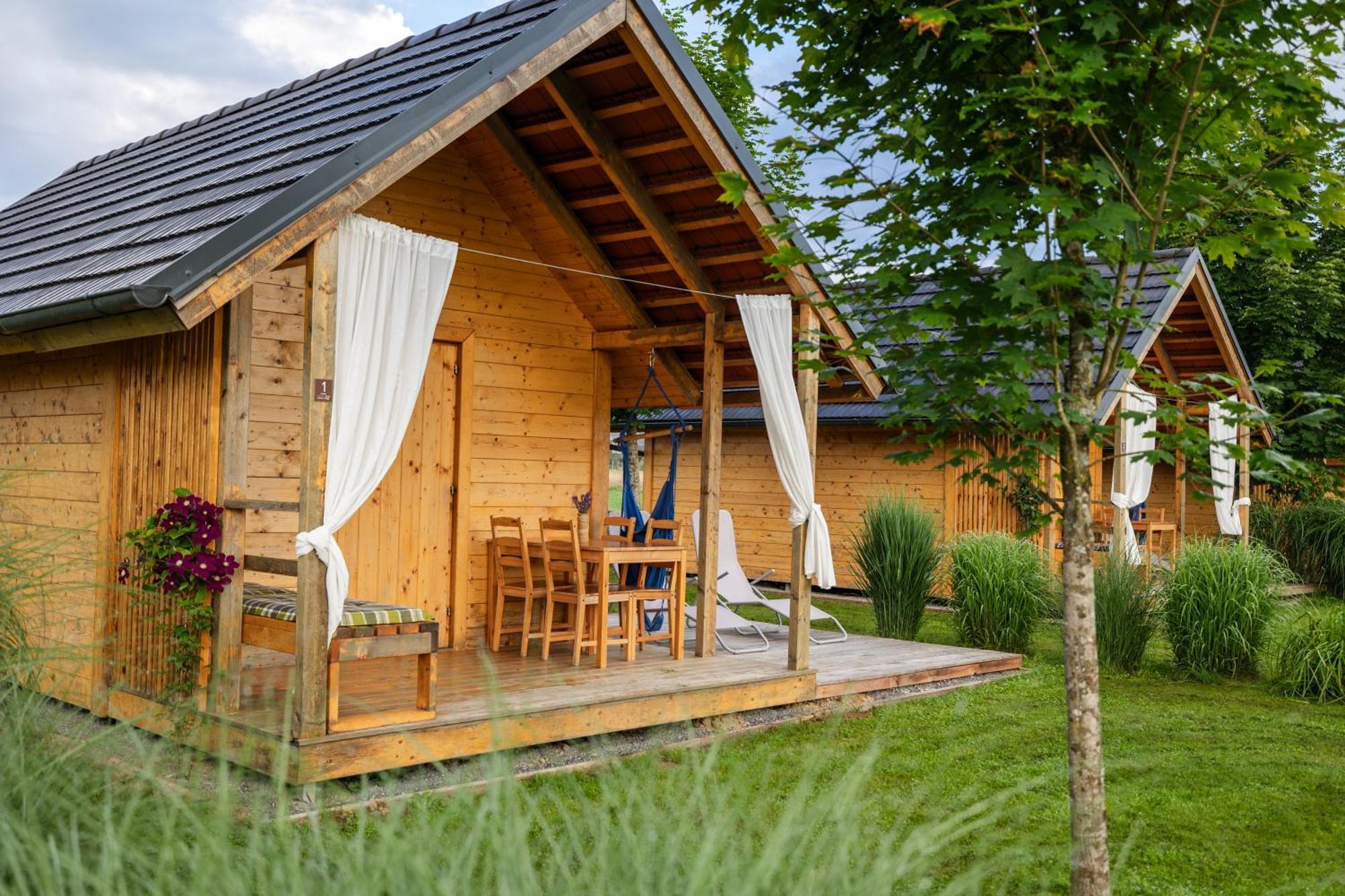 Glamping Kolpa Resort Gradac 外观 照片