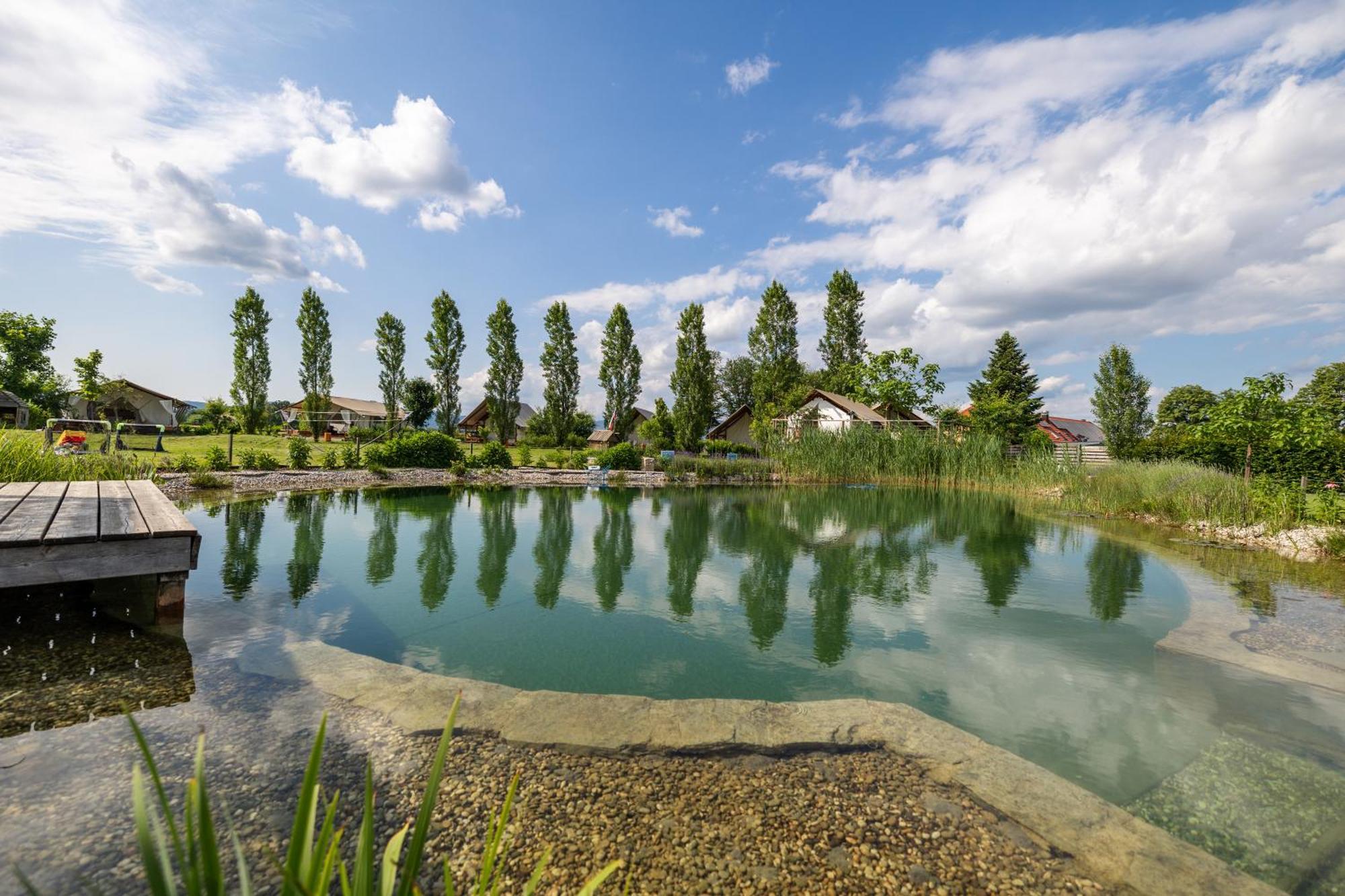 Glamping Kolpa Resort Gradac 外观 照片