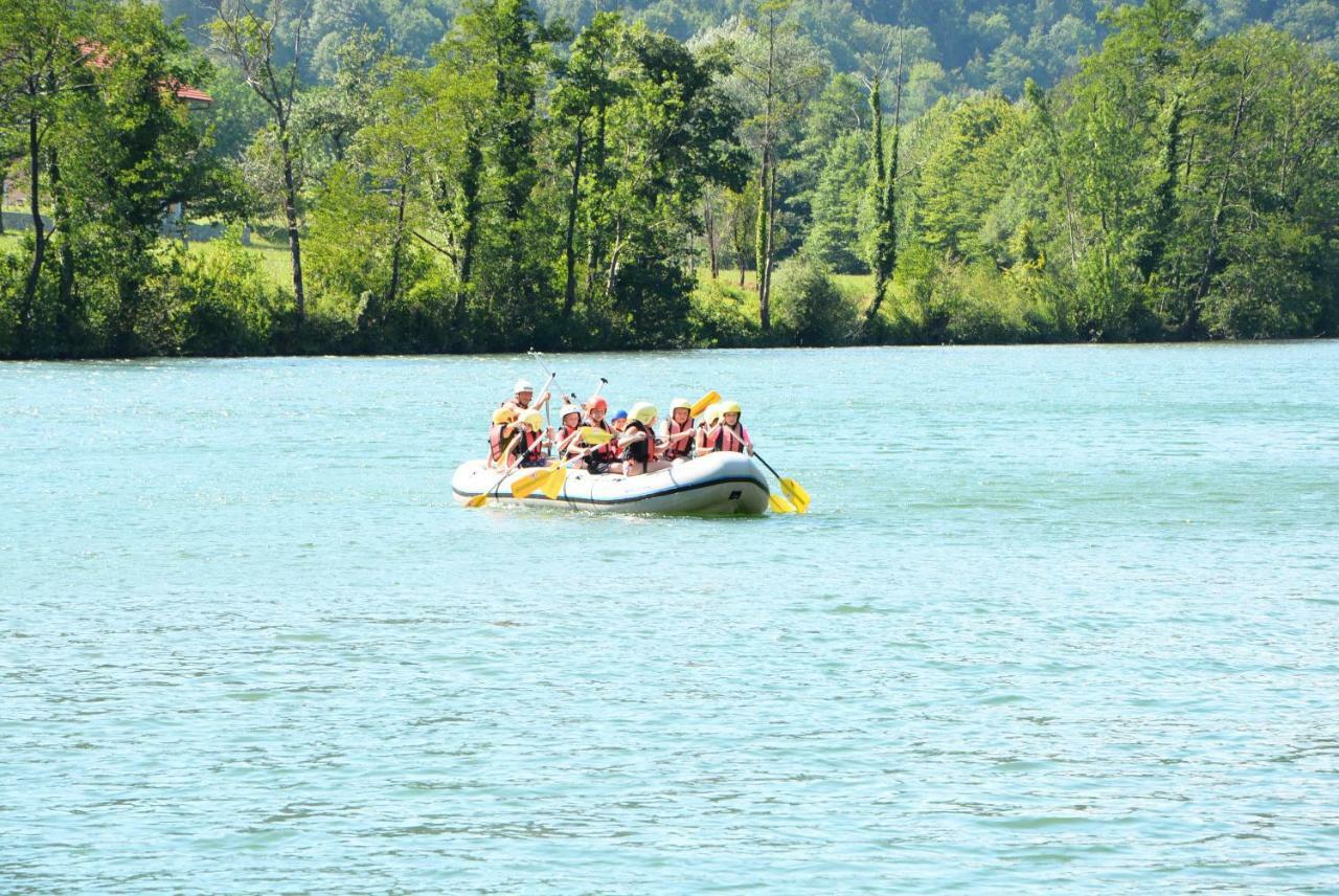 Glamping Kolpa Resort Gradac 外观 照片